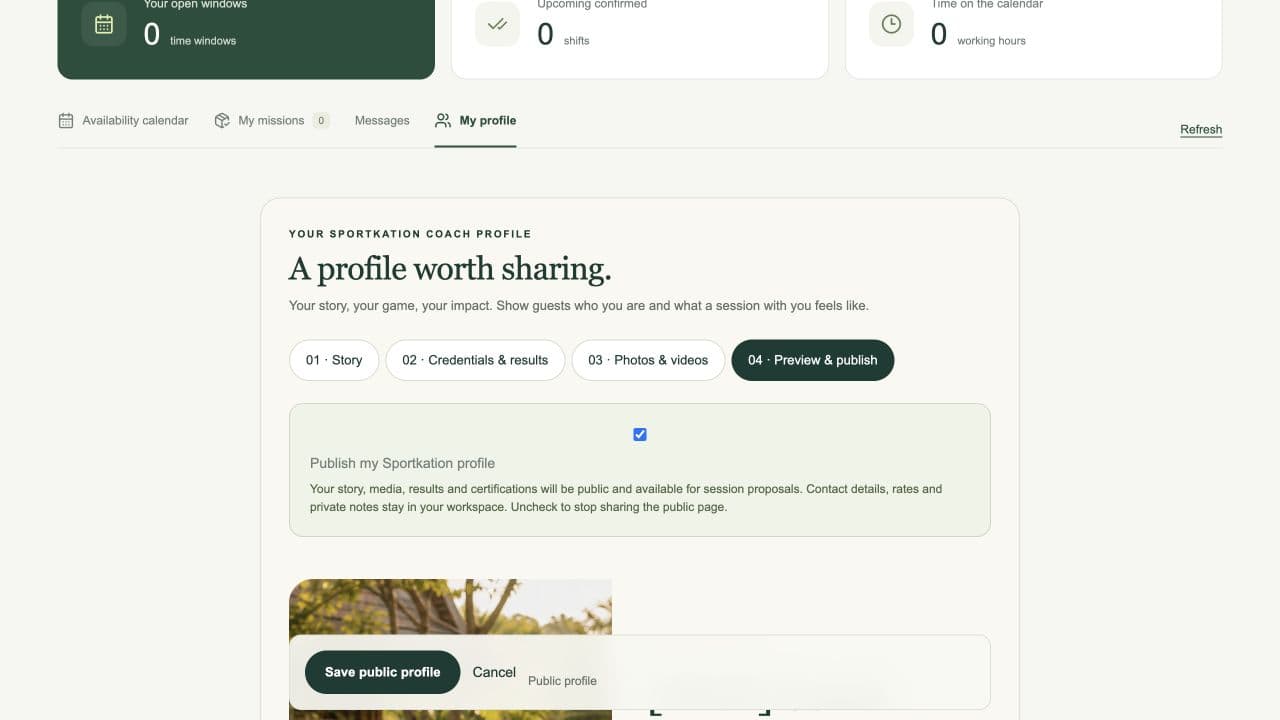 Preview and publication controls for the public coach profile